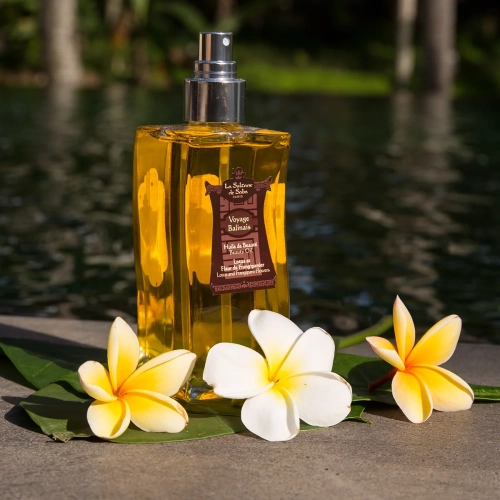 Beauty Oil Lotus and Frangipani Flower, 200 ml - Olejek do ciała z lotusem