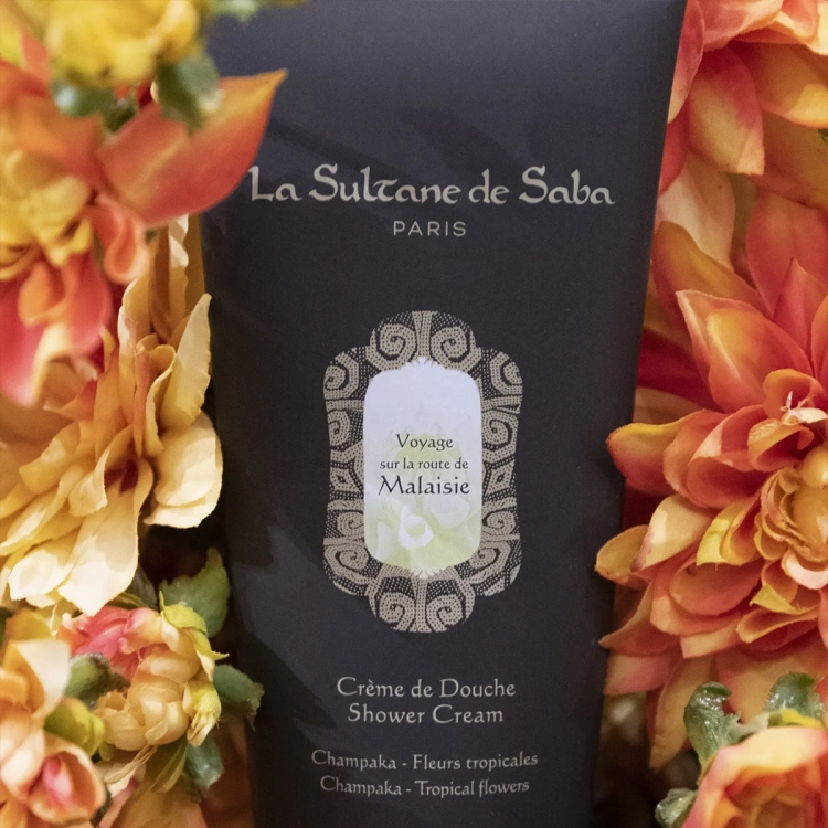 Jasmine and Tropical Flowers Shower Cream, 200 ml - Kremowy Żel Pod Prysznic z Jaśminem i Kwiatami Tropikalnymi